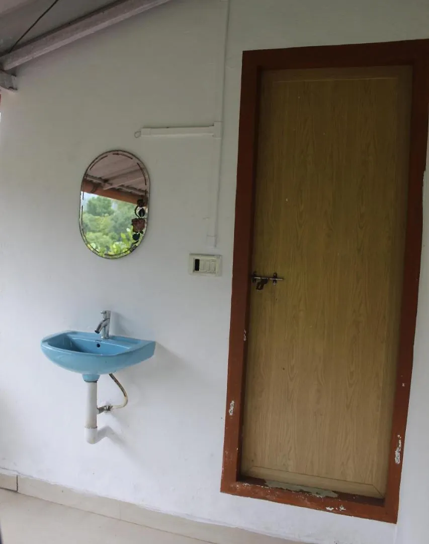 Homestay Ksk Homes Munnar Anaviratty