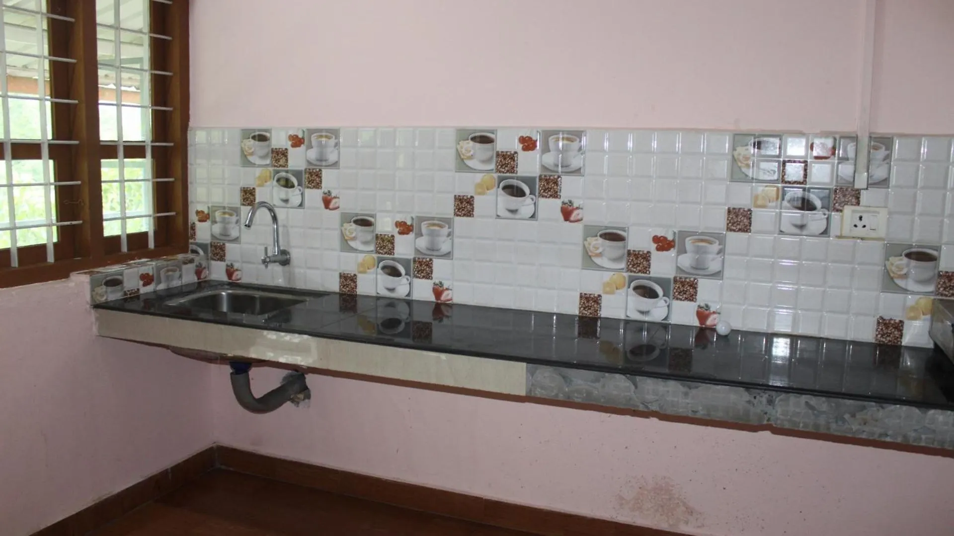 Ksk Homes Munnar Anaviratty Homestay